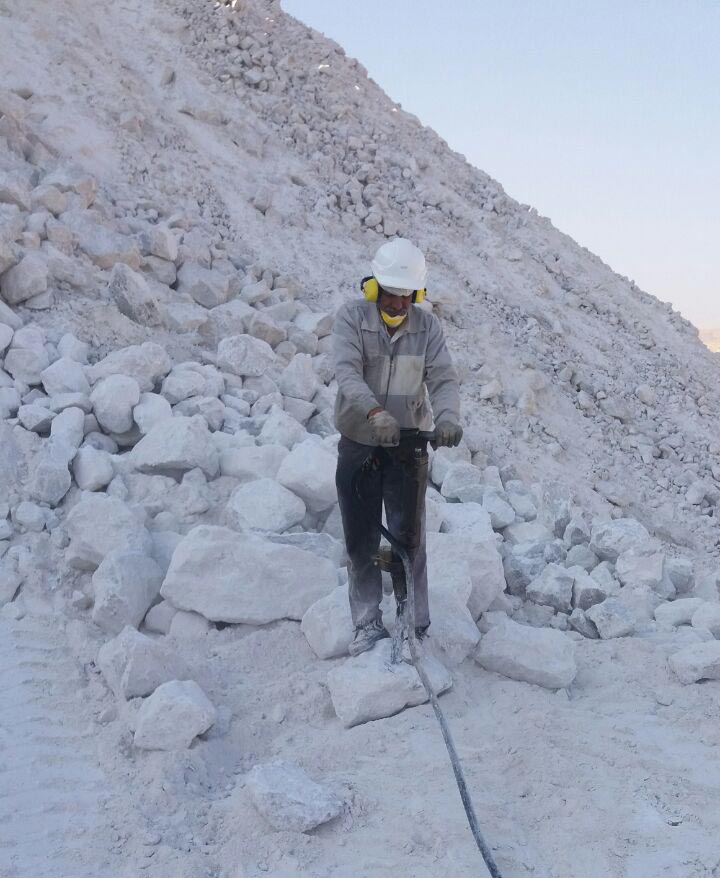 تصویر کارخانه گچ نمونه سمنان